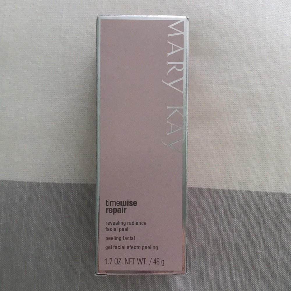 Timewise repair revealing radiance facial peel